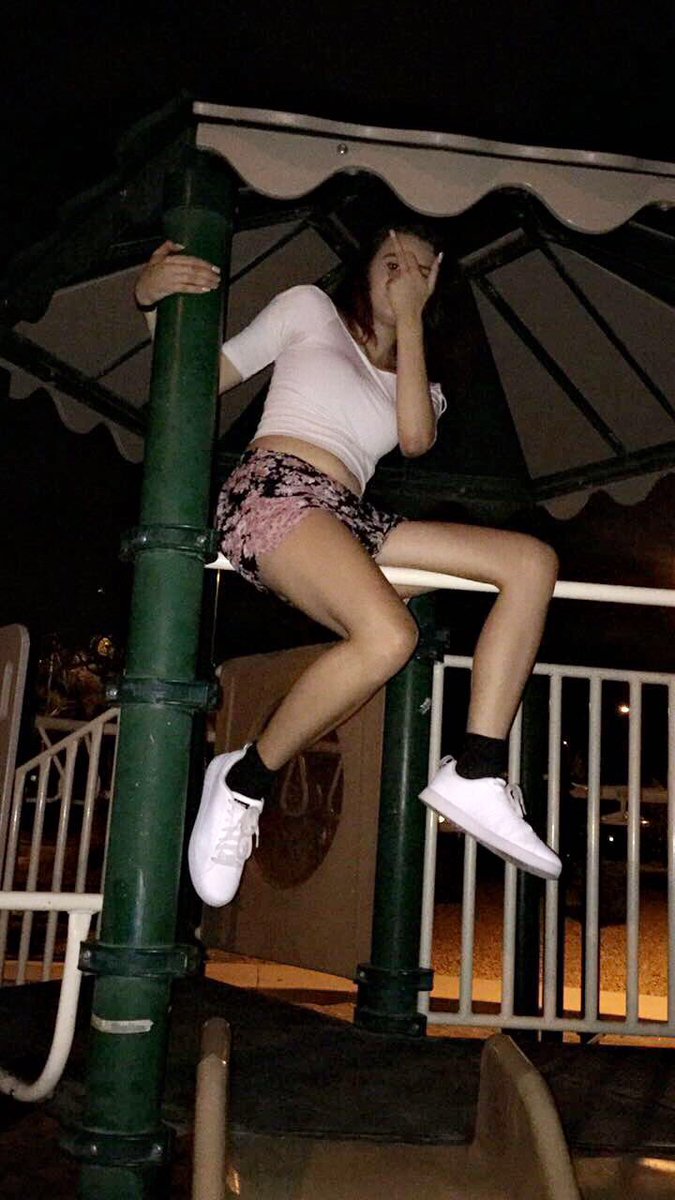 jamithequeen17's tweet photo. #LoveMyFans😂🤷🏽‍♀️ >@MyHaters https://t.co/b4H7vpIOKU