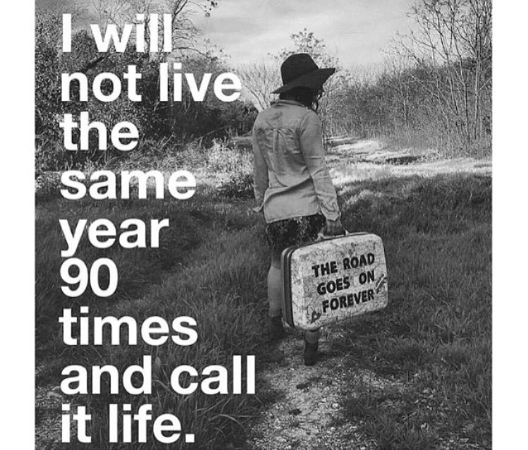 lucylock84's tweet photo. the road goes on forever #travel #explore #SagittariusRising♐️ 😝🛩✌🏼 https://t.co/2zUt0zACQv