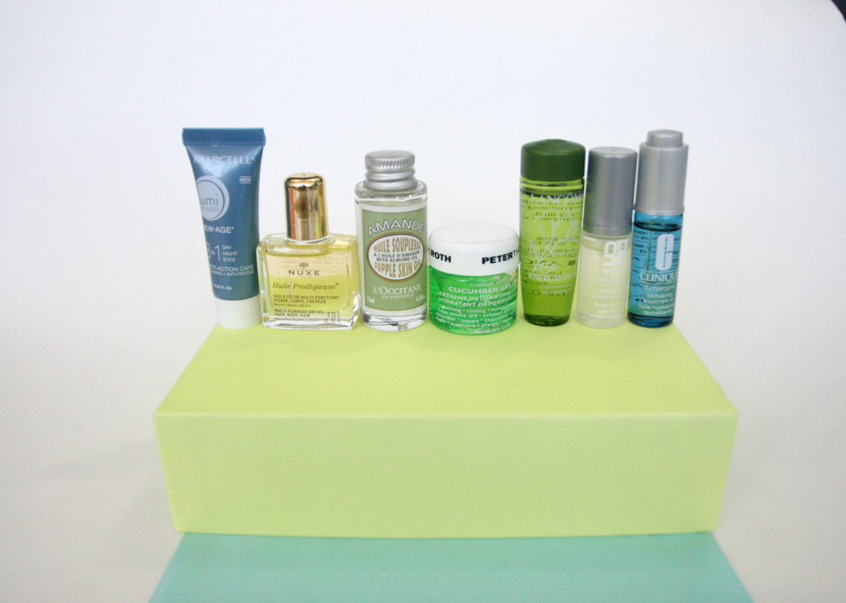 BeautiShare's tweet photo. How to use a #beautysample while sticking with your #beautyroutine: https://t.co/2FhKYXzWLA #skincare #beautytips #beautyhowto https://t.co/X2IQ4g4Cfb