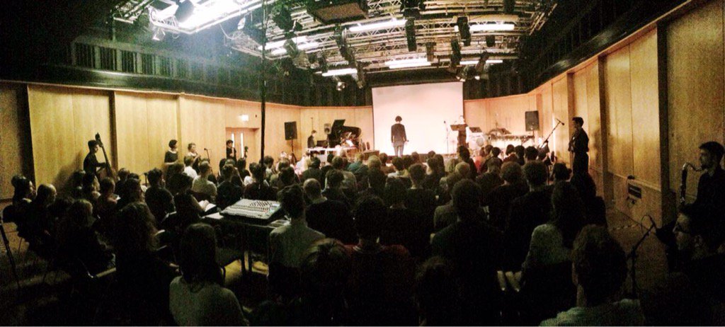 Jackfsheen's tweet photo. An assembly https://t.co/TEj6H9ZMWH