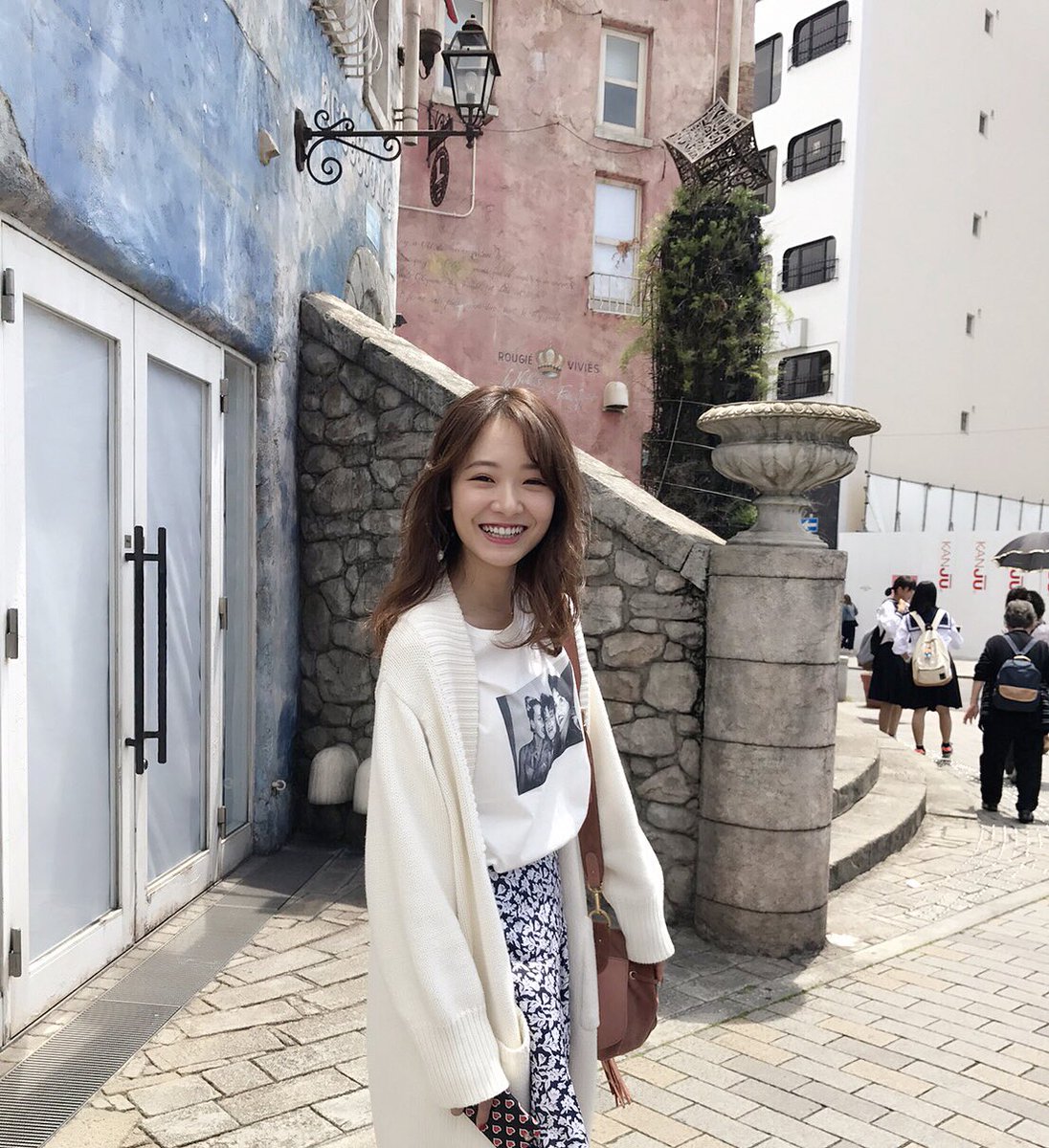 mizukitty921116's tweet photo. bye-bye kobe... 👋 ♡♡♡

このお仕事をはじめてから
より、人と関わる時間が
好きになりました

お話ししたり、笑ったり、
一緒に何かを共有したり、
そういうのがとっても楽しい☺︎ https://t.co/nJ3Cd20gxz