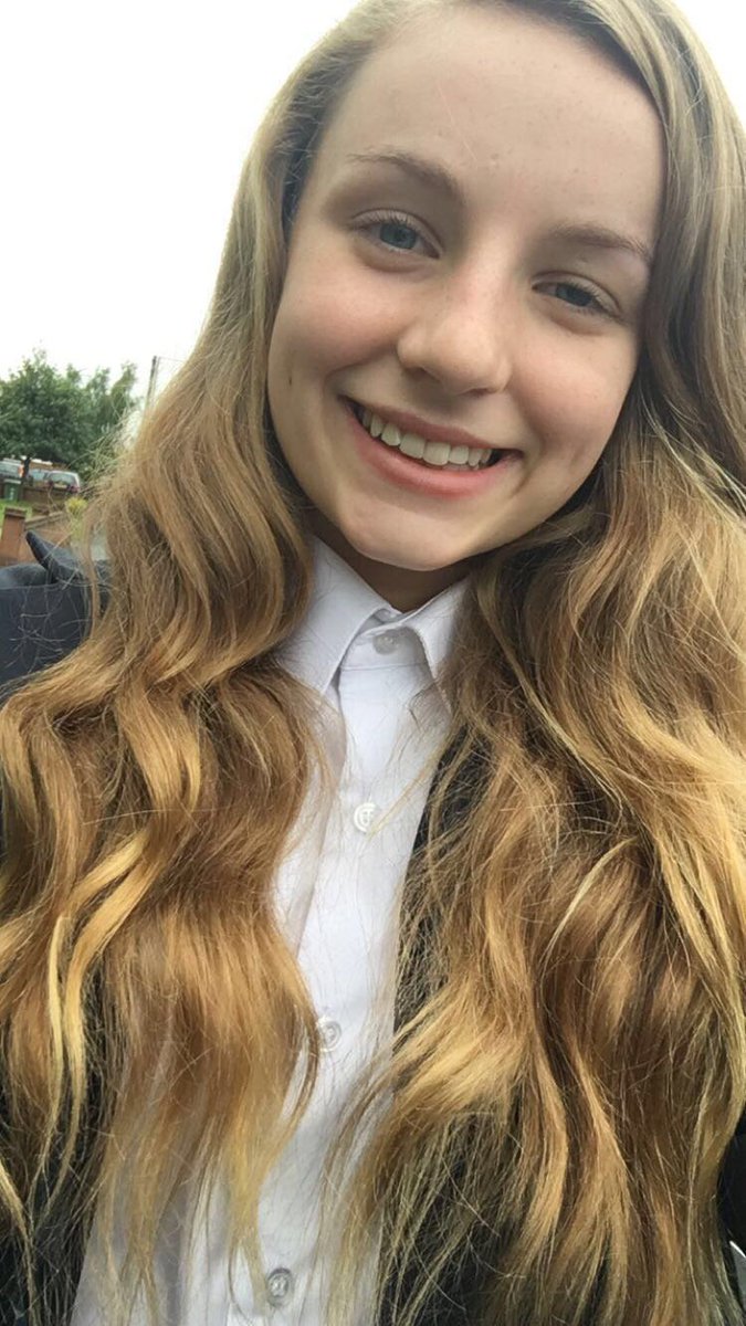 MiaC_TKC's tweet photo. this is me on my way to school! I wore my hair down today and curly. How did you do yours today?
#tkcmia
#walktoschoolweek https://t.co/QkawftniBf