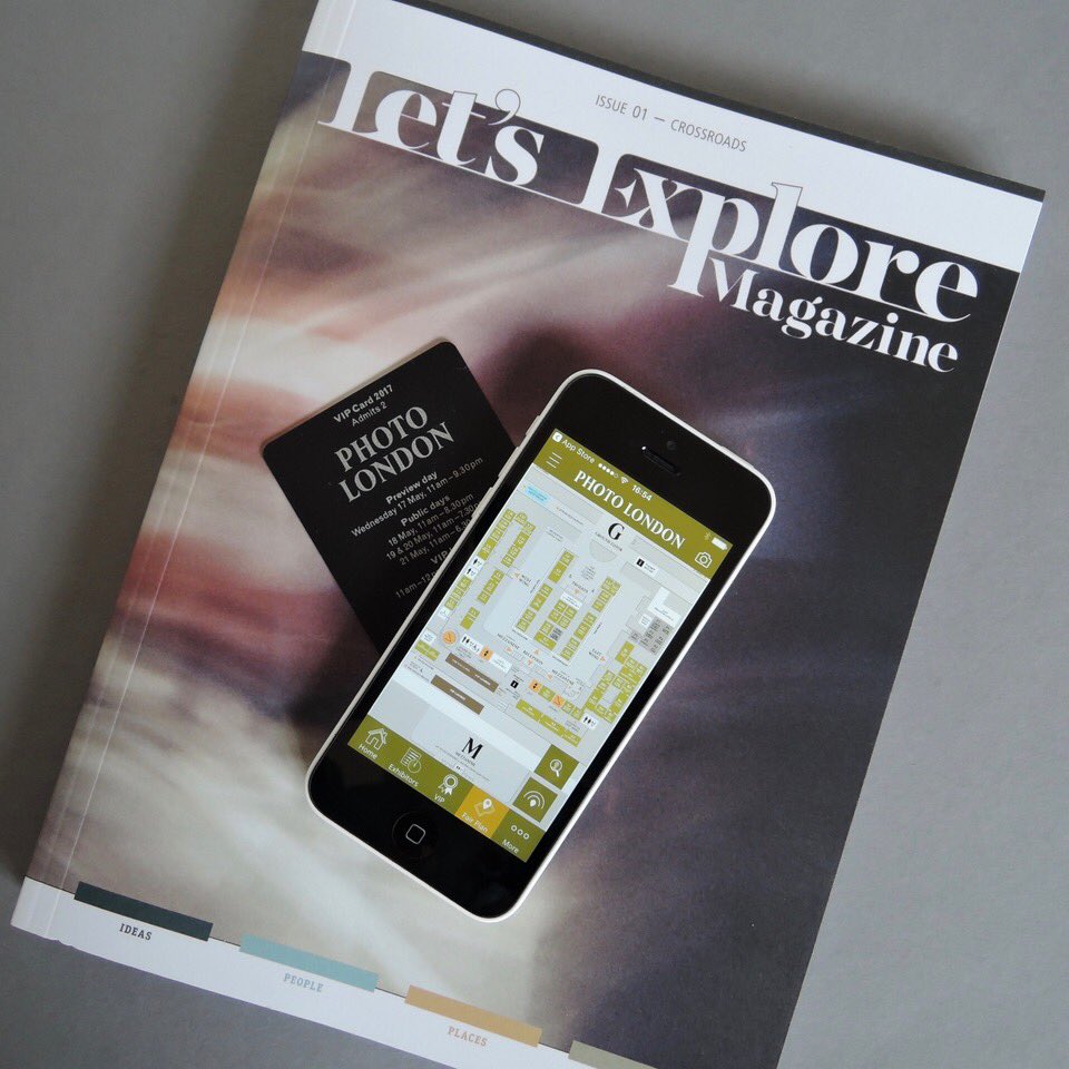 PaulHartArtist's tweet photo. South bound to @PhotoLondonFair travelling with @LetsExploreMag #LEM01 Still discovering new stories
#indiepublisher #believeinfilm #FARMED https://t.co/fsMg9tUTx4