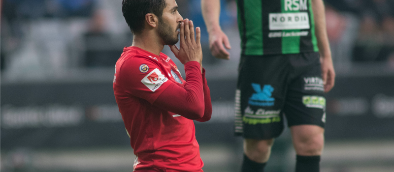 Rött kort mot <a href="/OrgryteFotboll/">ÖIS Fotboll</a> William Atashkadeh i matchen mot GAIS - rätt eller fel? Såhär ser vi på saken >
facebook.com/ostersif/photo…