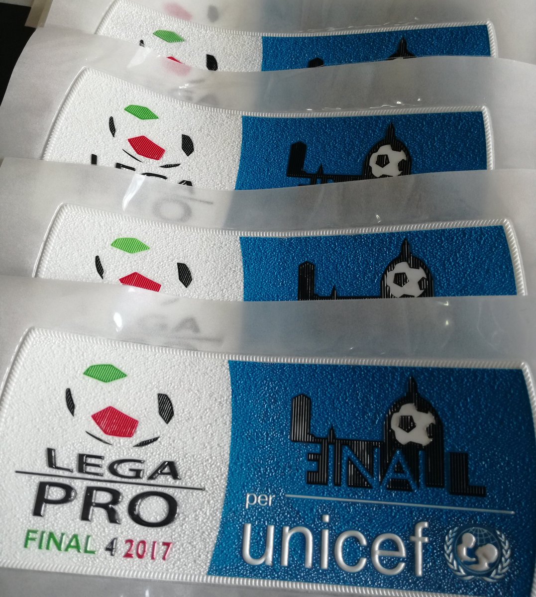 CasertanaFC's tweet photo. Continuano i preparativi per la doppia sfida con l'Alessandria.
Stringiamoci attorno ai nostri ragazzi!!!! #forzafalchi
#playoff #legapro https://t.co/y9cRVkq0m4