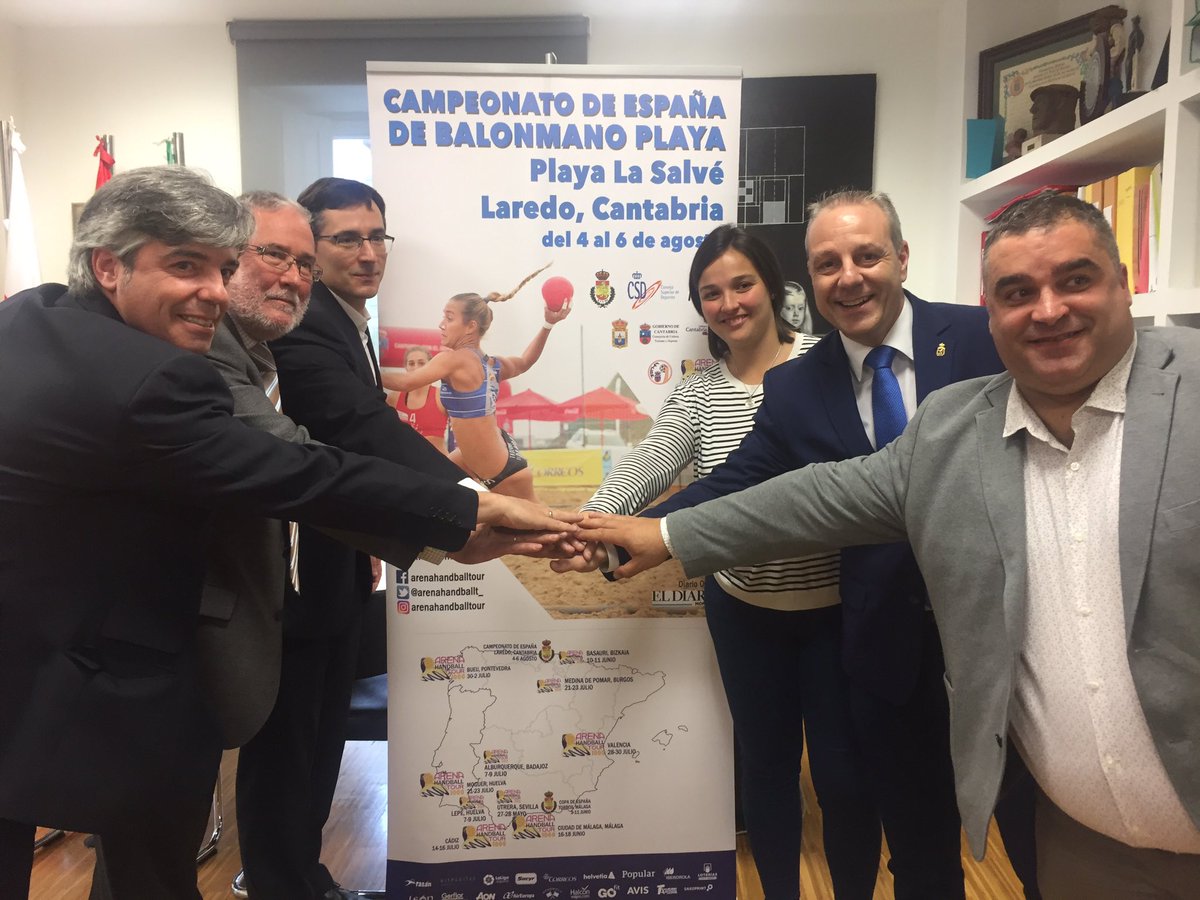 Presentado el Campeonato de España 2017 en Laredo donde los mejores equipos lucharan por el titulo nacional.

📰 rfebm.com/noticia/presen…