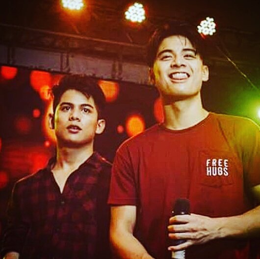 layoutsbph's tweet photo. and they say, red is the color of love 

· russniel layout
· rt if tou saved https://t.co/BZpcalkiej
