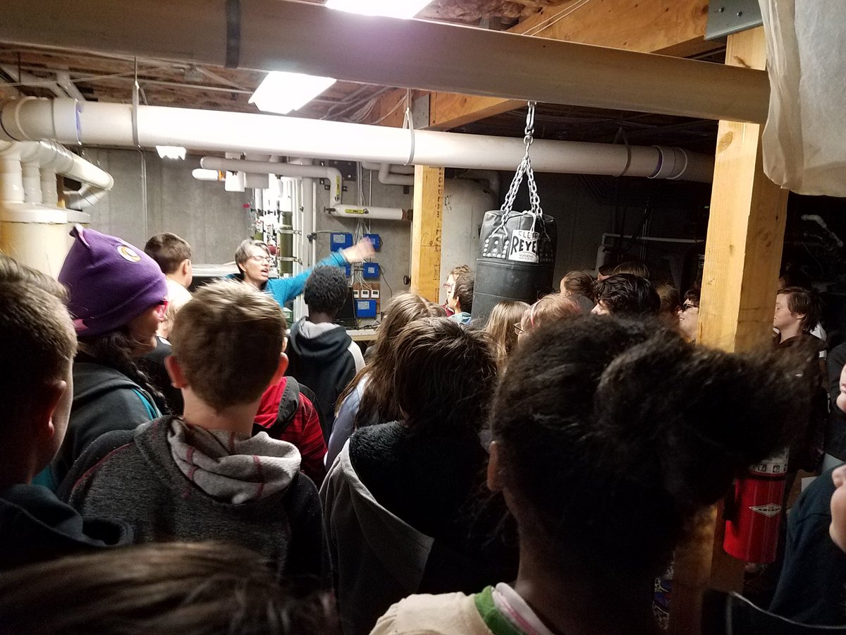 LMS_6thGrade's tweet photo. LMS students visit NOLS Wilderness Medicine Institute to learn about natural resource sustainability. Thank you Shana Tarter and NOLS! https://t.co/qNavLglTE3