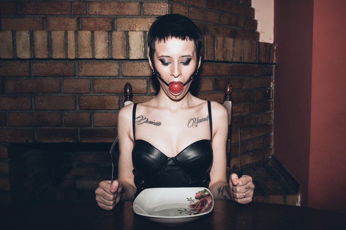 Bad Kimbra tweet media