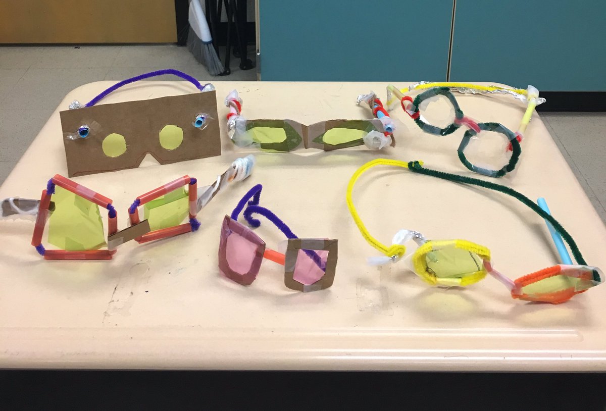 wcsEESds's tweet photo. STEM activity!! Can you design a pair of sunglasses that will block your eyes from the sun? #teamwork #futureengineers https://t.co/Mr4MGPJTkA