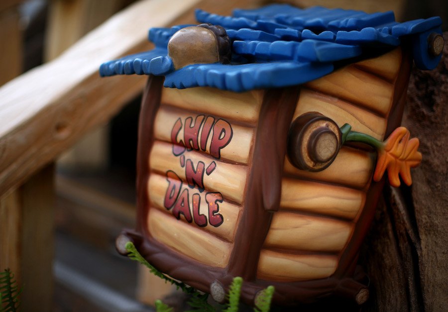 DisneyParks's tweet photo. Take a closer look at the mailboxes of Mickey's Toontown in @Disneyland park! https://t.co/NEEaTQffWk https://t.co/d5AOcTO2Zo