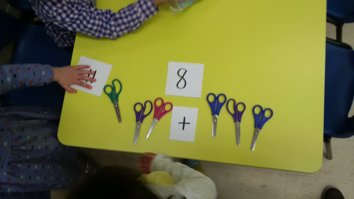 Equinox_Roden's tweet image. Moving from &apos;minds-on&apos; to &apos;hands-on&apos; as S&apos;s in RFDKC explore addition sentences. #RenewedMathStrategy