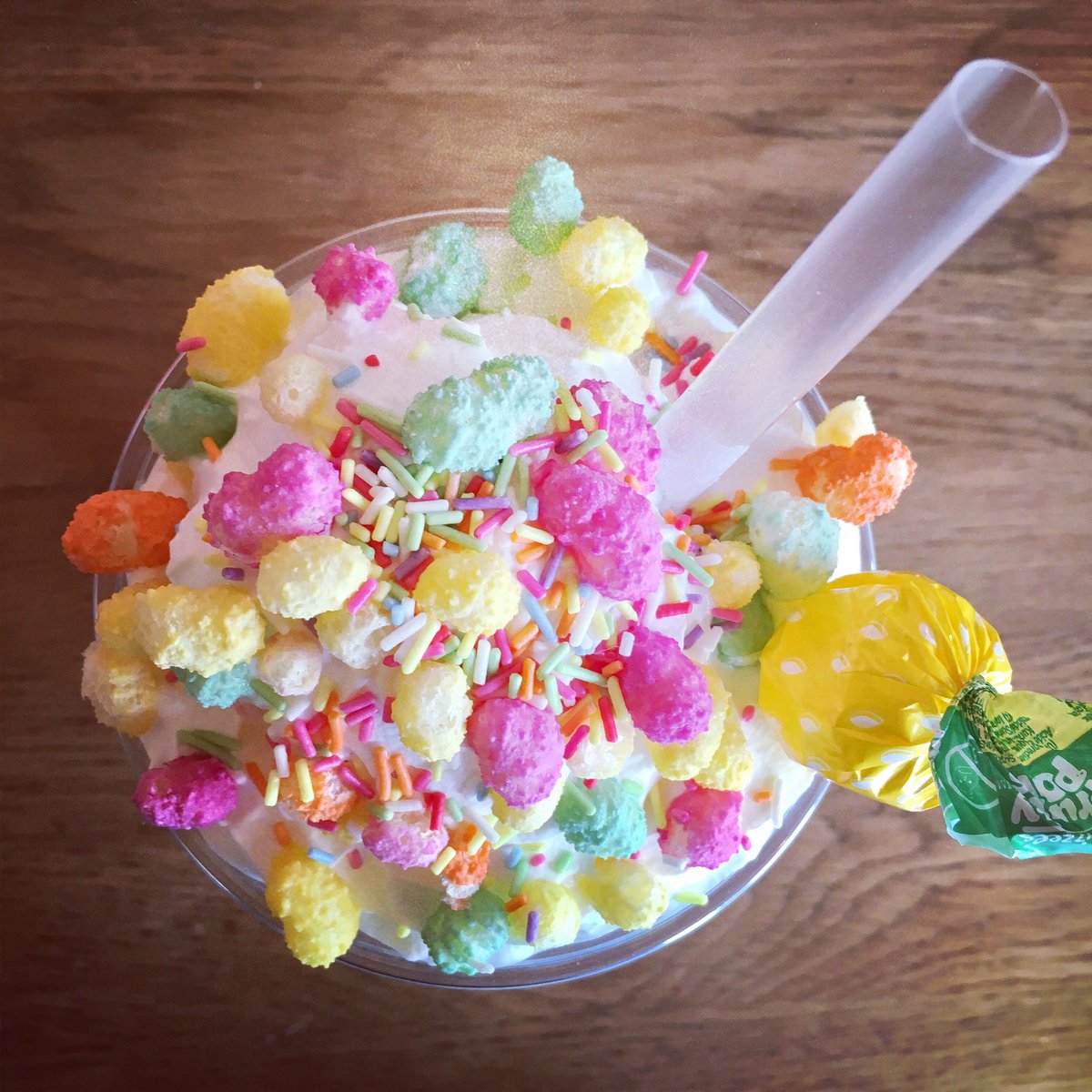 candyespresso's tweet photo. Milkshakes that brighten your day 🦄 Unicorn Milkshakes new on the menu #milkshakes #unicornmilkshake #unicorn #billericay #colour https://t.co/gJEniopBJW