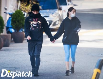 girlsbond999's tweet photo. แทยังคือแฟนหนุ่มในอุดมคติ
-ชอบเขียนจดหมายให้แฟน
-แต่ง���พลงให้
-เวลาทะเลาะกันจะไปโบสถ์เพื่ออธิษฐานให้คืนดีกัน
น่ารัก😭 #DopeTaeyangDayCongratz https://t.co/cMhsQZUXaN