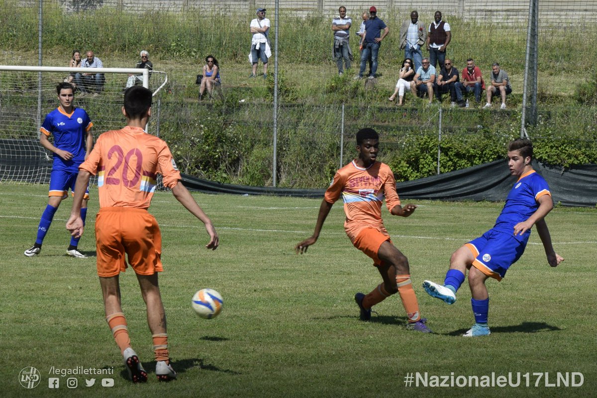 LegaDilettanti's tweet photo. Vittoria per 3️⃣-2️⃣ contro la @LUPAROMAFC per i nostri azzurrini Under 17 💙👏

La gara ➡️ https://t.co/gPrMMDYWYi https://t.co/3TVxPYd5wv