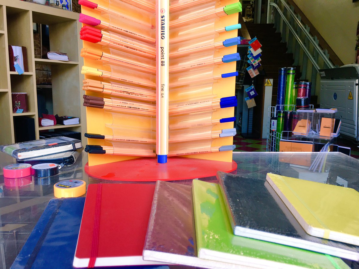 Posnersartstore's tweet photo. Locked and loaded with a fresh selection of bullet journals!📕📗📘 #posnersartstore #art #create #shoplocal #Tucson #maingatesquare #draw https://t.co/QkrHH9QJfP