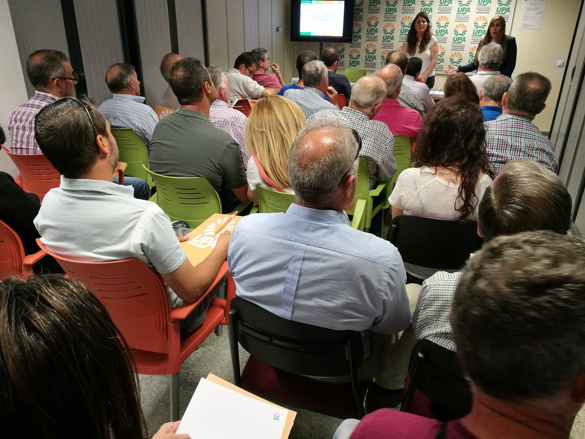 UPAJAEN's tweet photo. #estápasando. Celebramos una nueva jornada #técnica sobre Gestión de Fincas Agrarias, en nuestra sede. https://t.co/Asn7pC9G4j