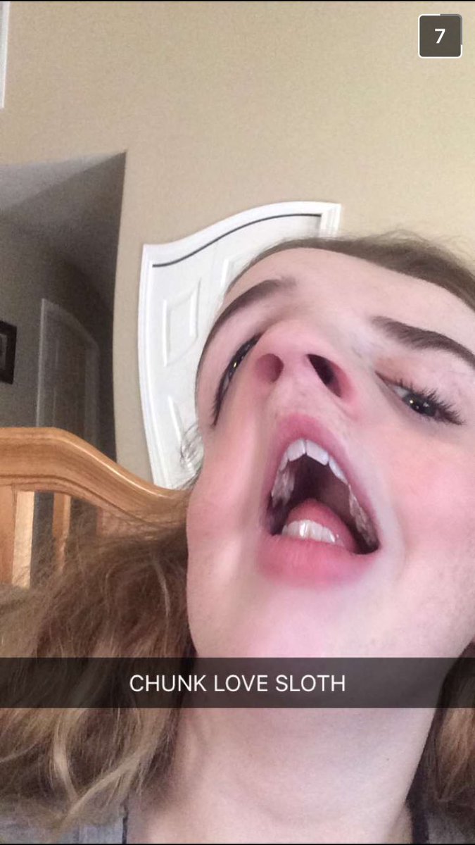 the_goldilocks_'s tweet photo. Happy birthday 😍 @bailey_beester https://t.co/T8BRJe7nXY