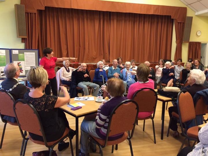 Lovely performance today from 'let's sing together' <a href="/IlkleyPeople/">Ilkley People</a>