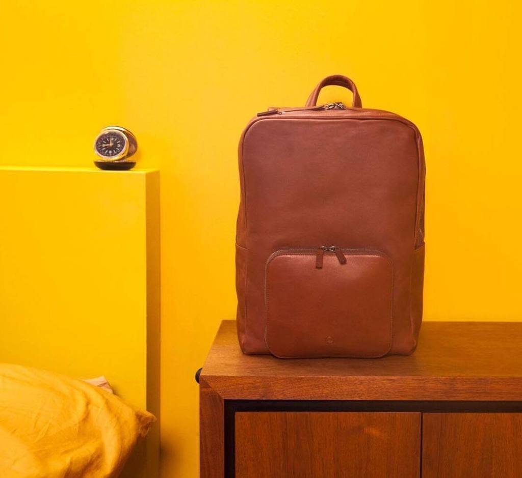 Thisisground's tweet photo. Venture backpack in our HQ hotel room. ⠀
#tigventure #venturebackpack #thisisground https://t.co/SemgEe43vU https://t.co/hgPyCsDBdA