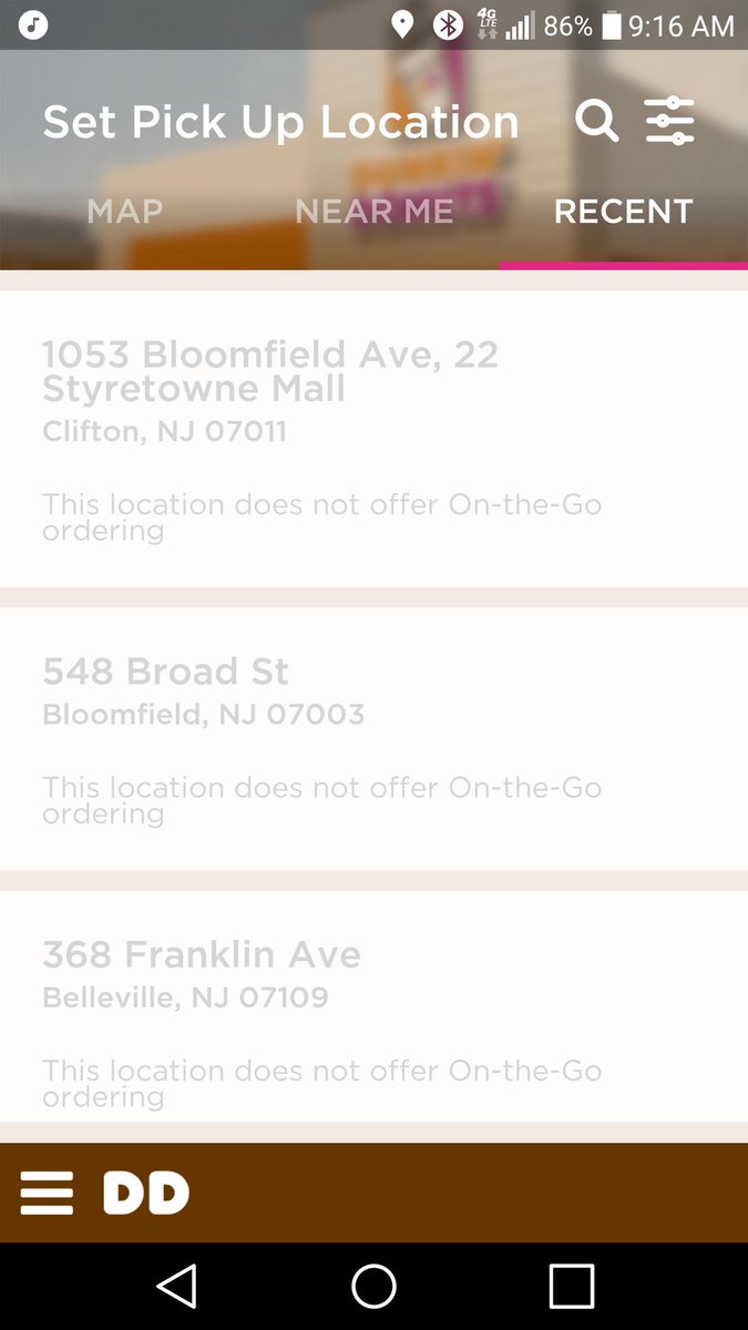 LisaAnnNg's tweet photo. @DunkinDonuts @DunkinNYTri So the day you offer a free drink if you use on the go ordering, I get this. Not cool guys. https://t.co/zujjZt8bY3