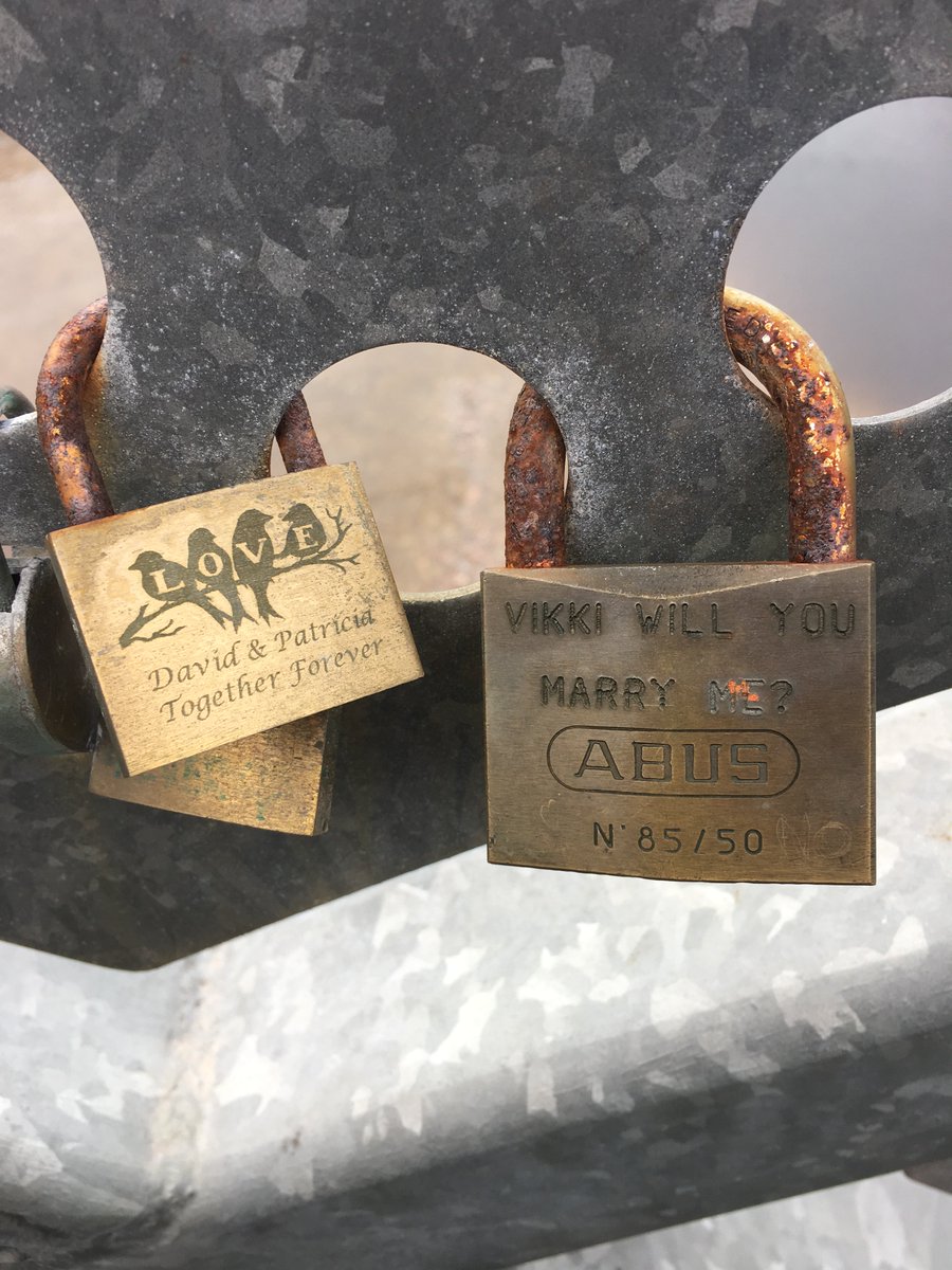Aberdeenshire's tweet photo. The Bridge over the river Cowie in Stonehaven is being damaged by love locks, come and claim yours before 26/05/17 #lovewithoutlocks https://t.co/zsIgyQVqO8