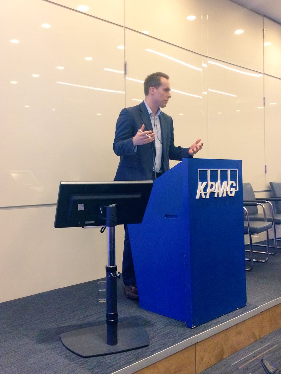 jkbaskerville's tweet photo. David Johnston of @SocialMobilityF outlines early feedback from 1st year of #SocialMobility Employer Index at #bgconference17 @kpmguk https://t.co/KFkb6cDilC