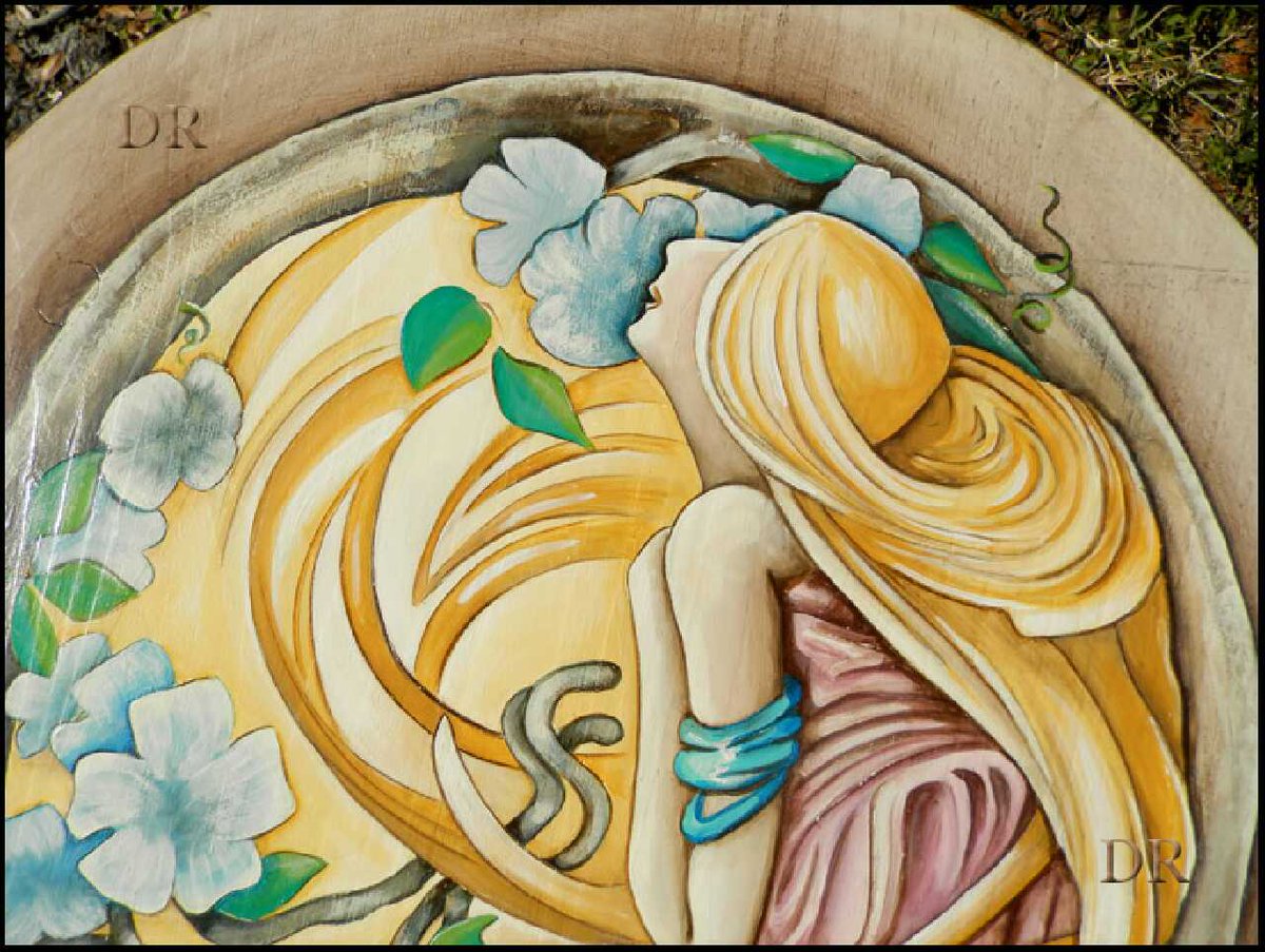 ShabbyMyHeart's tweet photo. #cool #handcreated &amp; #refurbished #furniture by #artisan @DineenRoeller of @DecoHavenArt &amp; @ShabbyMyHeart #busygirl https://t.co/zigMxg5ERy
