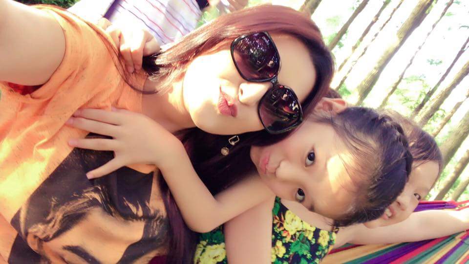 PoriMoni_Sriti's tweet photo. #Love #Selfei #Innocent_fairies #Wuhan_China 🇨🇳 https://t.co/cy7UD3gG8S
