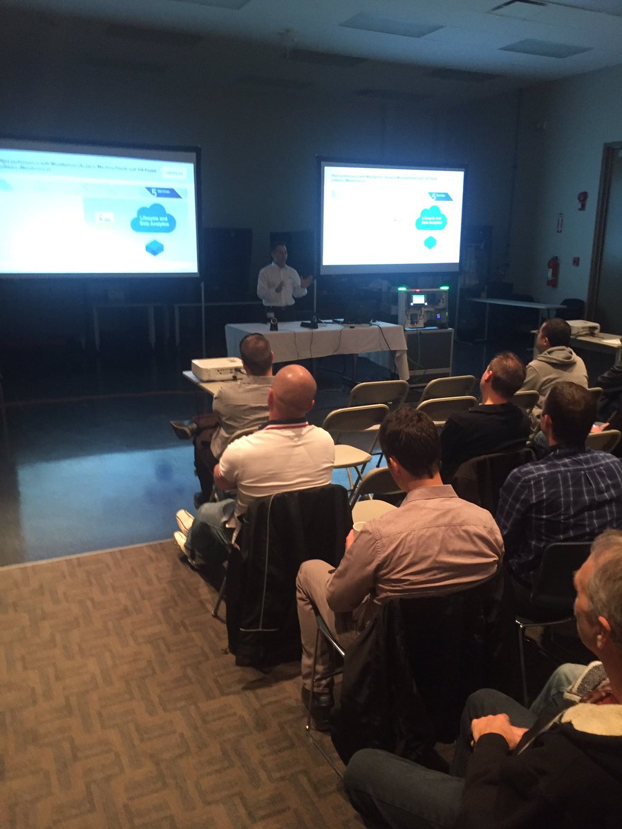 ITC_MB's tweet photo. Siemens Innovation Tour kicks off @ITC_MB @SiemensCanada with @jmkgardiner https://t.co/szYXNHUQUT