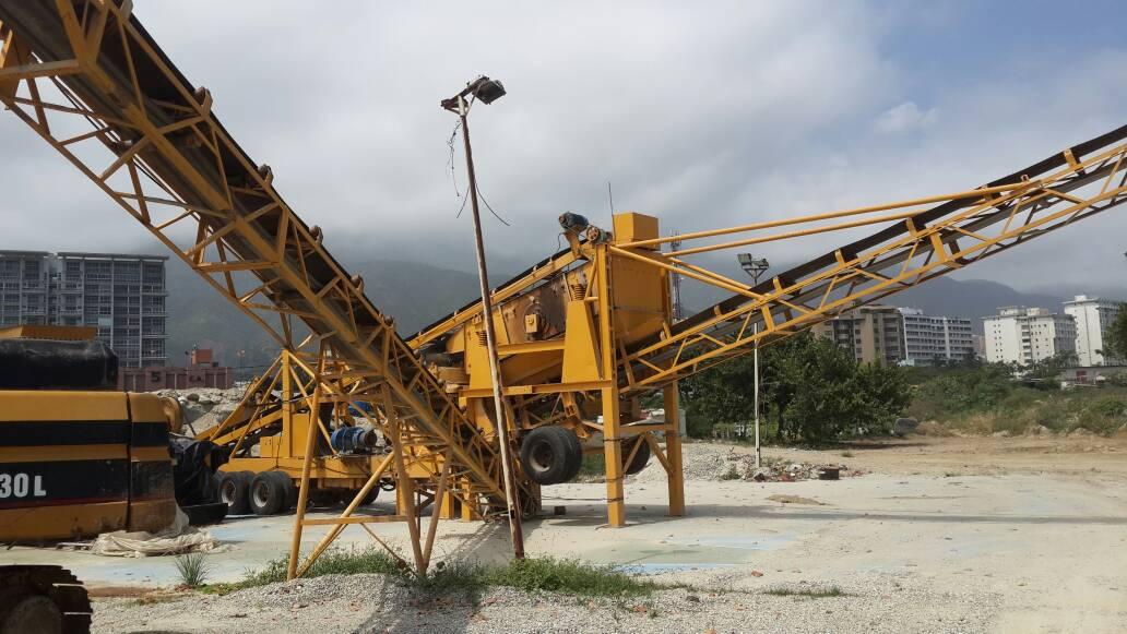 minesanvar's tweet photo. En nuestra planta procesadora de agregados trabajamos arduamente para ofrecerle los mejores materiales a la colectividad varguense! https://t.co/A9mQ7v8eTp