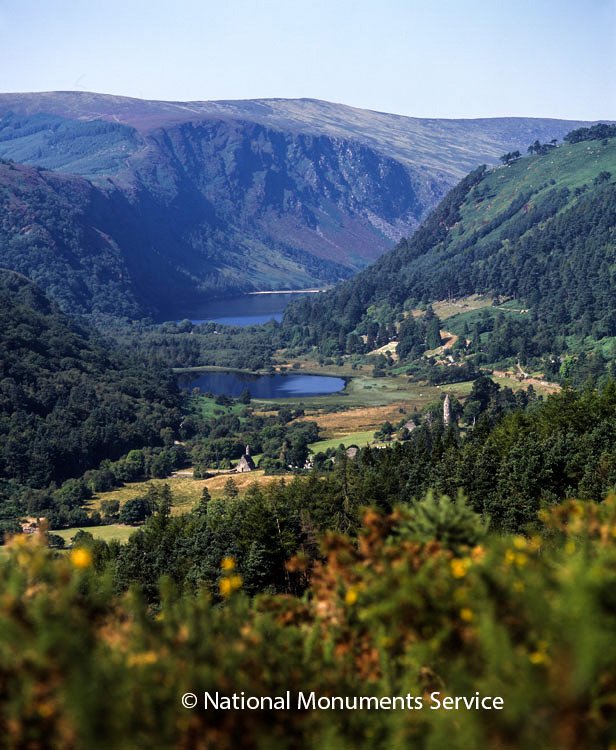 #Glendalough lies in a glacial valley with 2 lakes. The Irish name Gleann dá Locha means 'Valley of the 2 Lakes' monastic.ie/history/glenda…