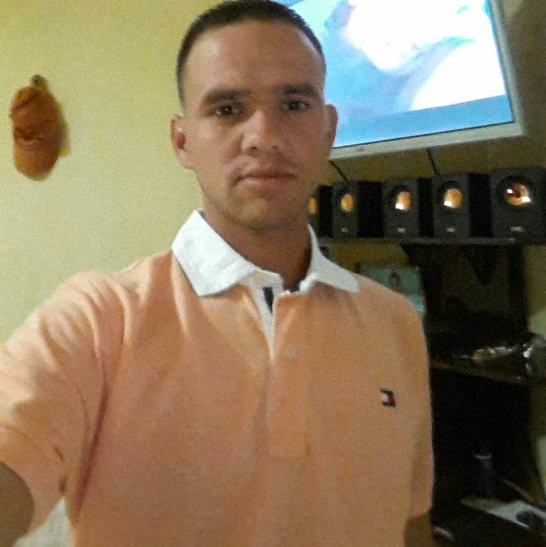 serrano1986's tweet photo. #NuevaFotoDePerfil https://t.co/y1GRg1SOOA