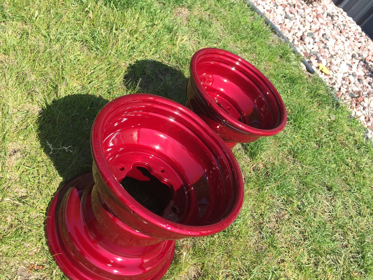 CPCPowderCoat's tweet photo. #candy #apple #red #beautiful #cpc #cpcdave #rimseason #rimporn #cpcpowdercoating @PrismaticPowder https://t.co/xB5JwSVU9I
