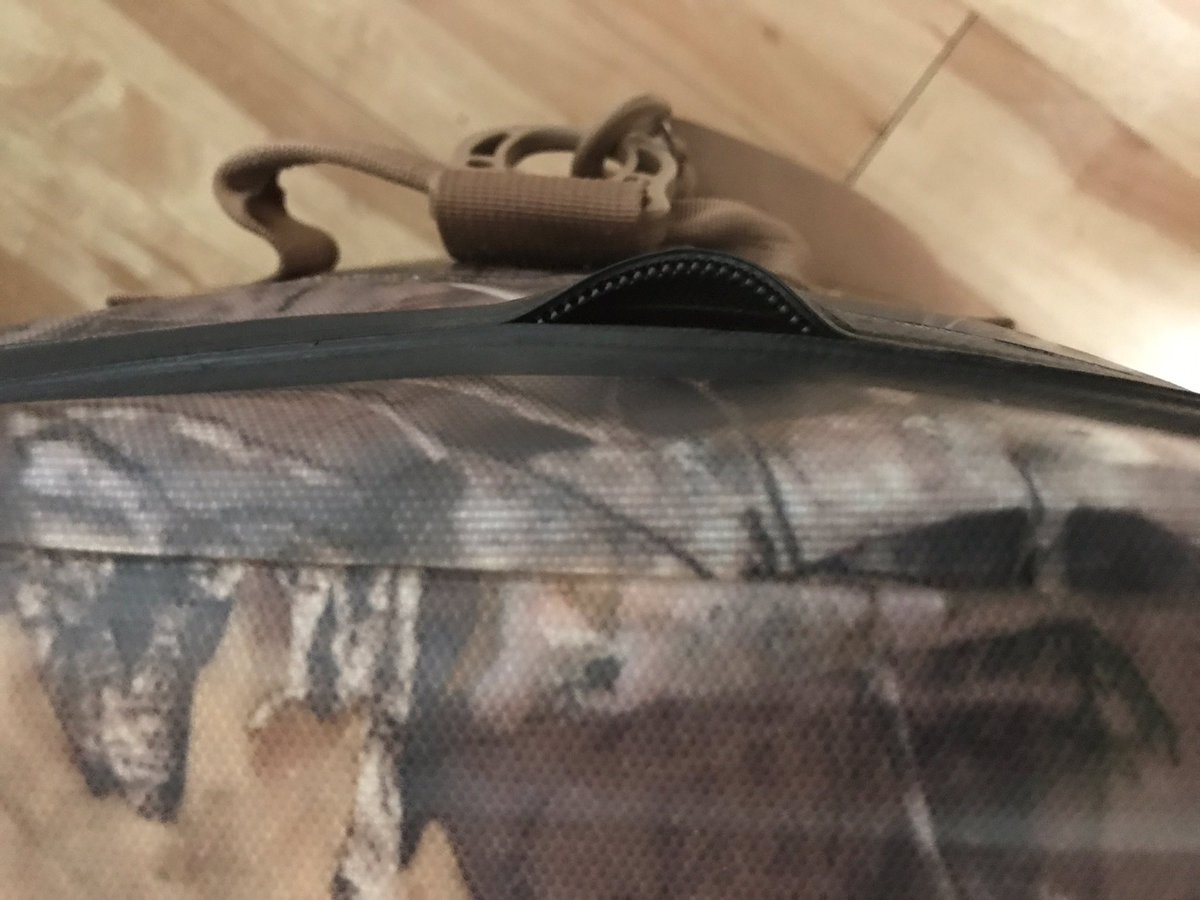 donniesd's tweet photo. You get what you pay for. Avoid RTIC at all costs. #crap #coolers #fooled #wastofmoney #neveragin @RTICCoolers https://t.co/rdXiEVDtDS