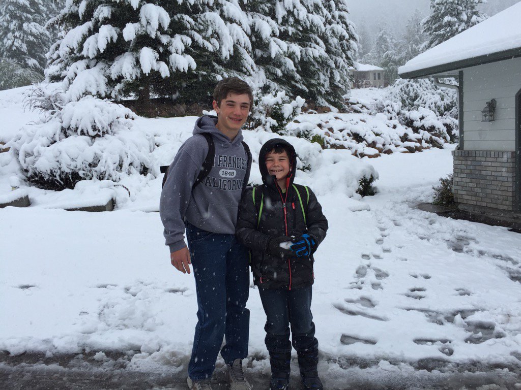 DavidABCFOXMT's tweet image. #springtimeinmontana - The boys are loving a little reminder of winter in late May!