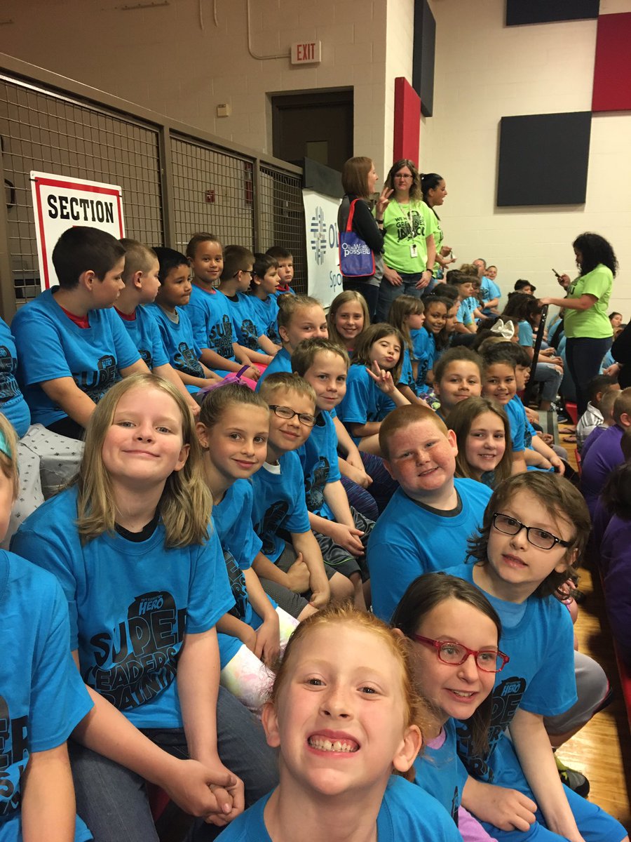 AxthelmTaft's tweet photo. Taft third grade ready to watch @HardingSingers! #TaftHeroes #mcsproud @MrsHennessy3 https://t.co/rKXXLg4u8k