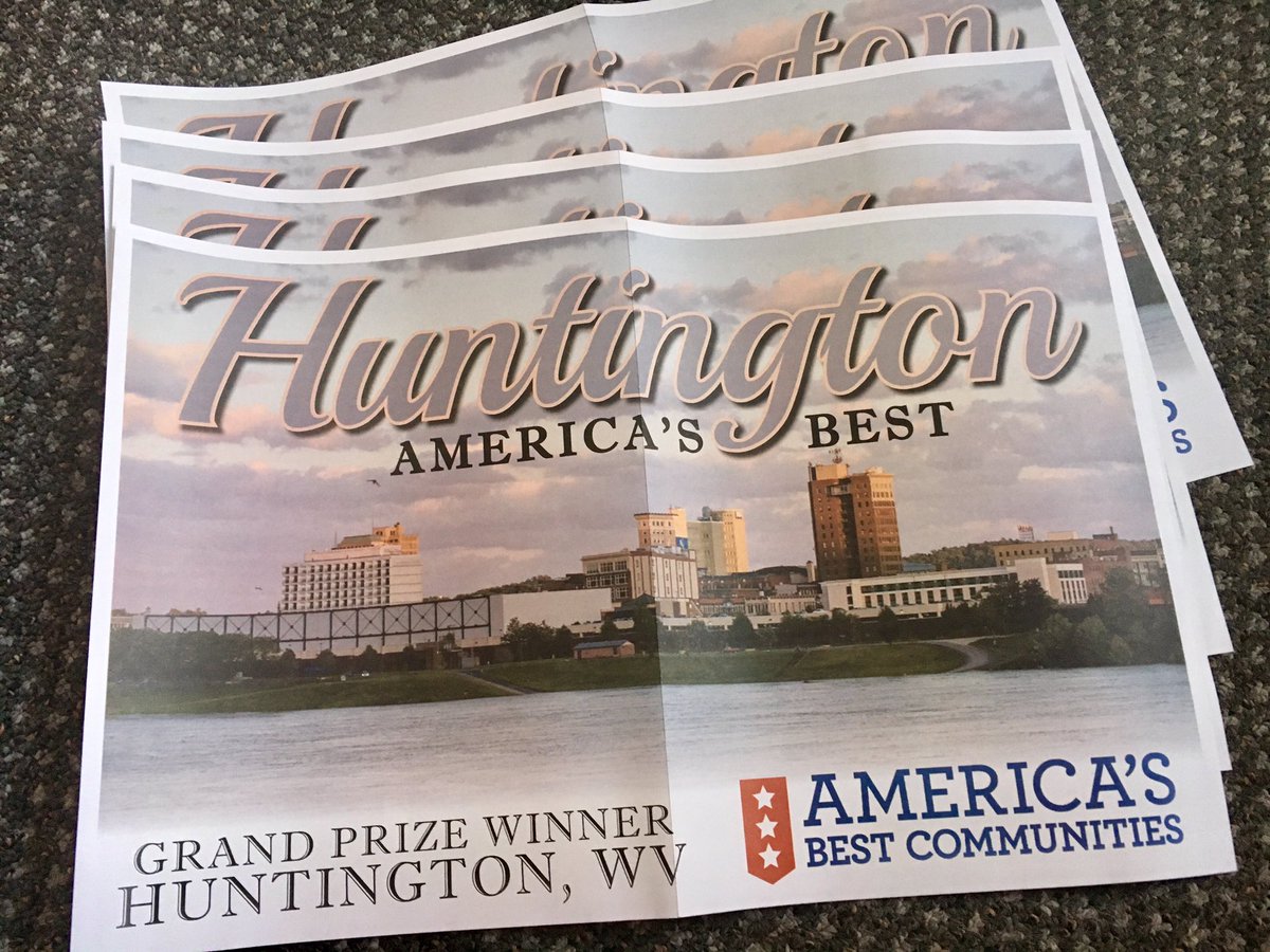 huntingtoncity's tweet photo. Today's edition of @heralddispatch includes posters celebrating our @ABCommunities victory! @HuntingtonMayor #abcprize #makenolittleplans https://t.co/wzbyg9IIFn