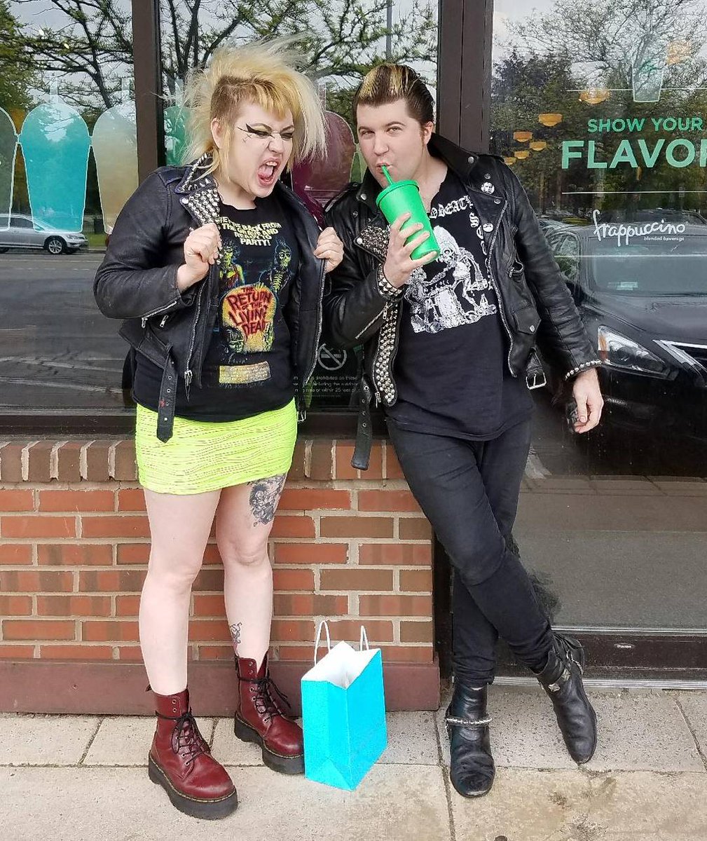 12 Corners Starbucks tweet media