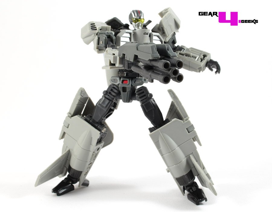 MasterforceUK's tweet photo. Starscream's Toast is fashionably late and checks out Action Toys' Eagle Robo

https://t.co/EAlX5ev8ue https://t.co/WisWncNFMs