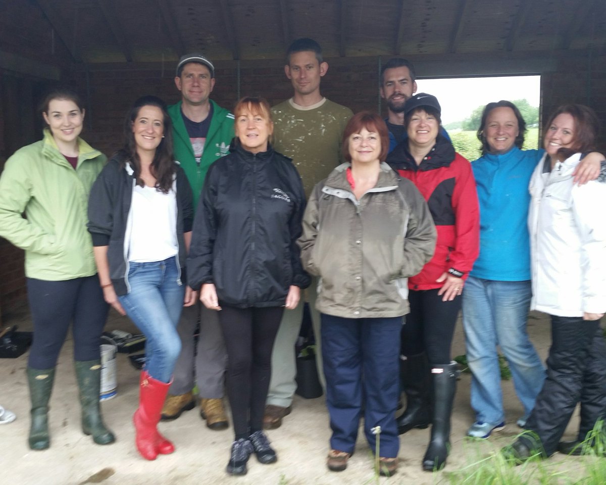 ForestofHearts's tweet photo. Thanks @JLR_News #Thecoop way #volunteering #csrteambuilding https://t.co/Yz0ncpZ86d
