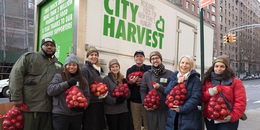ciscoDC's tweet photo. Nonprofit taps virtual desktops, mobile apps to bring more food to New Yorkers in need.
#UnleashingIT #CiscoHX
https://t.co/PByjqR0m4i https://t.co/W44VEMp2lI