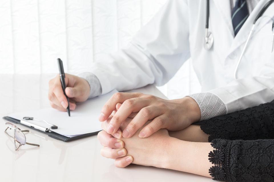 AziaHealth's tweet photo. This health policy writer asserts that better communication would improve health care. https://t.co/FRNbszqT9Y https://t.co/XHee94AdJB
