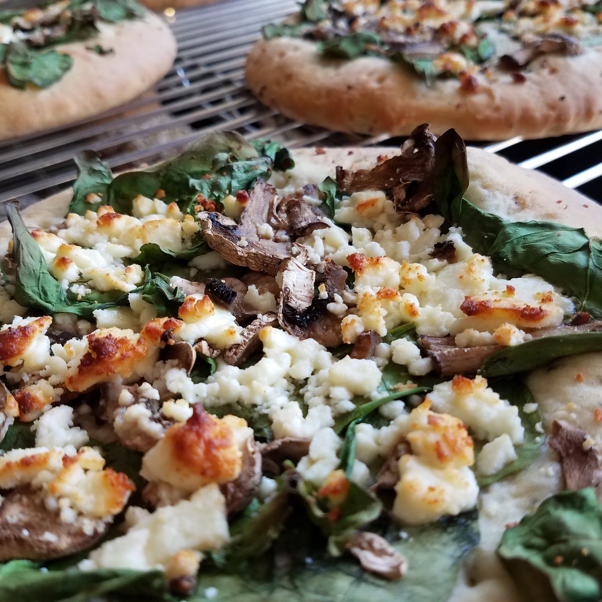 breadmanbaking's tweet image. Andersonville Farmers Market today from 3 to 8pm. Berwyn and Clark every Wednesday!