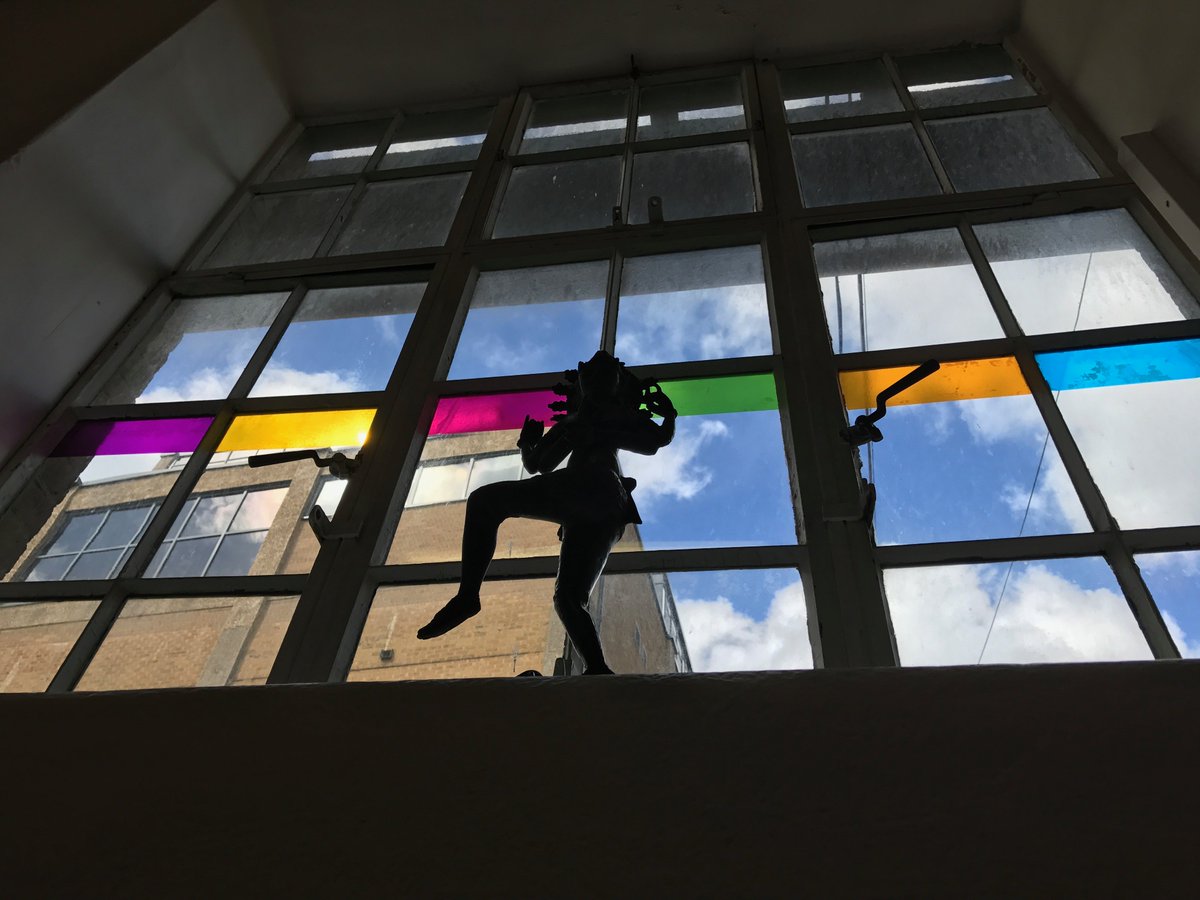 fredbutlerstyle's tweet photo. #BalanceFestival via my session at @triyogauk https://t.co/cd7A1SWId0 @Balance_Fest @blossom_con #RunningRainbow #Yoga #Fitness #Wellness https://t.co/GVSjBkW09r