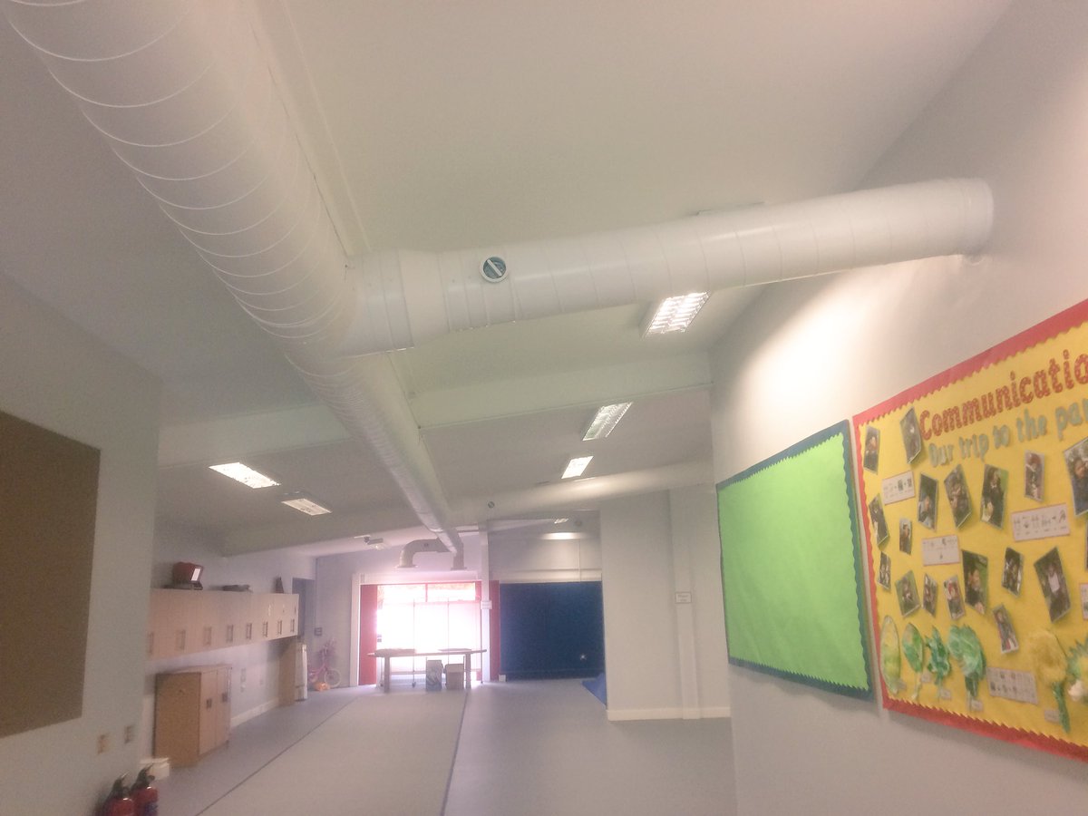 acivico69's tweet photo. Great job just finished at @MayfieldSchool1 Installed a new air handling unit! Creating a better environment for the pupils to study in 👍🏼📚 https://t.co/Y0js4lwkWY