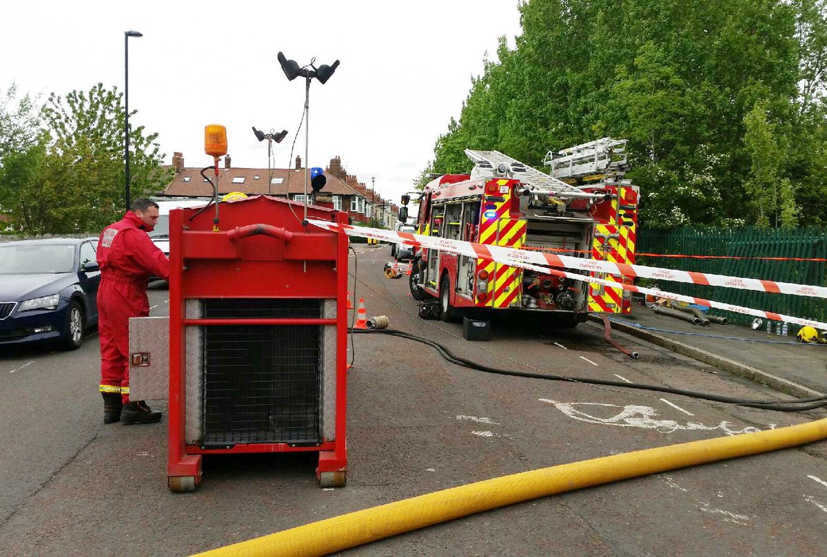 Tyne_Wear_FRS's tweet photo. We have pumped out over 700,000 litres of water away from Jesmond Dene Road/Osbourne Rd to make sure you can all get home #notjustfires https://t.co/iJnm9WN68d