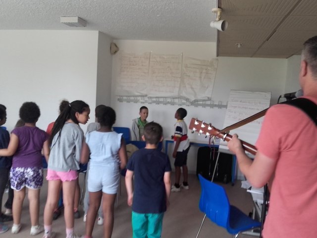NerudaElem86's tweet photo. Deuxième chanson ok!!!😎🎶🎵🎤🎸 https://t.co/06T5BoPXVB