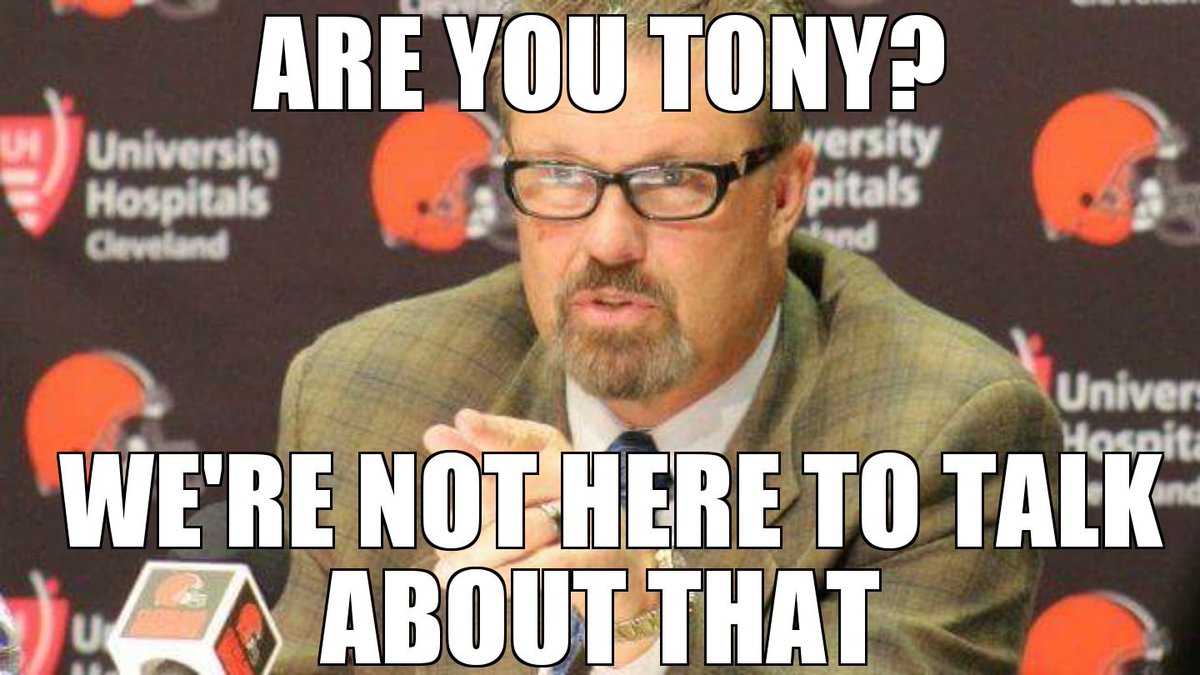 Kujo1999's tweet photo. @TheRealTRizzo @HammerNation19 if greg Williams gets haden off this team I will love it. #bum #CheckCollector https://t.co/C0Qa9FXsuL