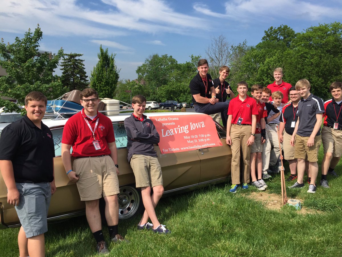AaronMMarshall6's tweet image. Leaving Iowa @LSDPromoCrew opens tomorrow night @LaSallePride See you there @LS_StudentLife